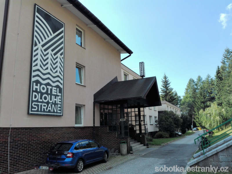 01_hotel_Dlouhe_Strane