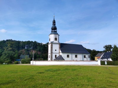27-bily-kostel-sv.-mikulase-v-bilem-kostele.jpg