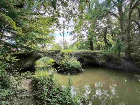 Valdštejnská alej - Barbořin most